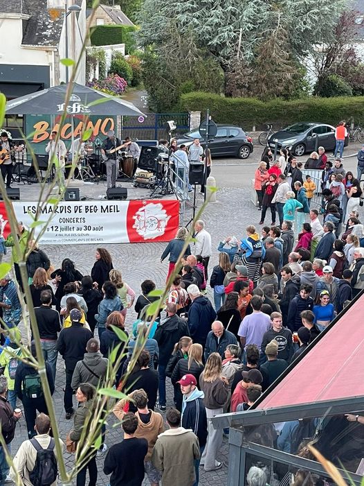 Ce soir…  Nous avons décidé de faire un dernier …